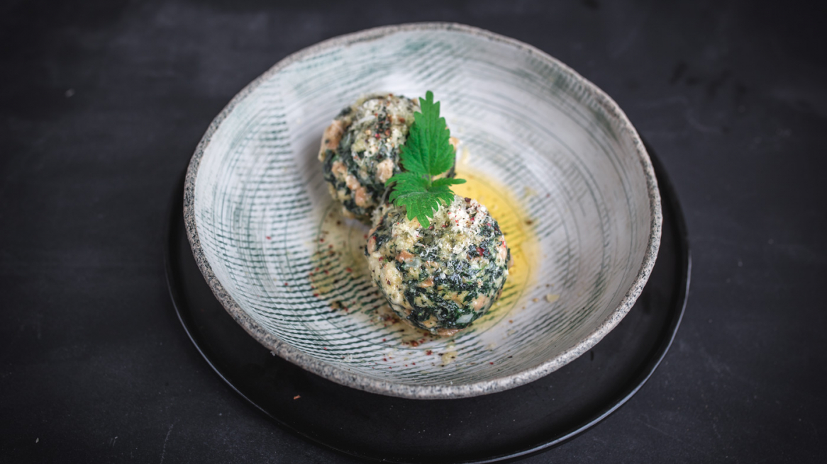 Brennnesselknödel-Rezept-Lea-Hajner-1