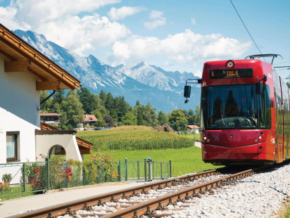 tram02